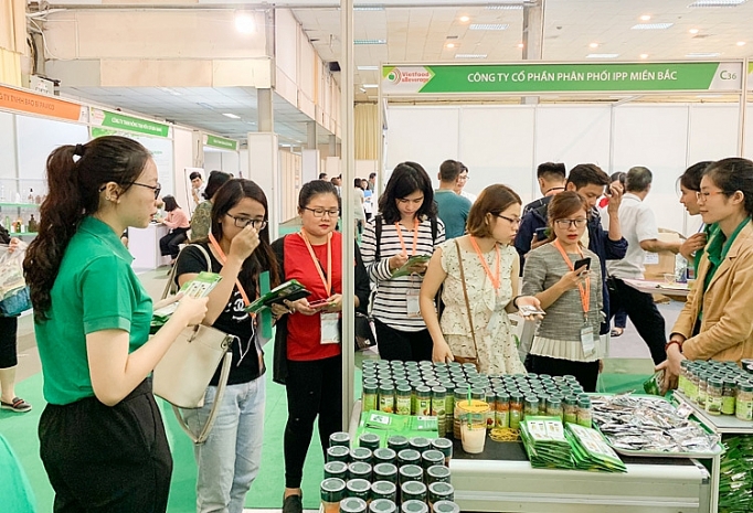 200 doanh nghie p quy tu ta i trie n la m thu c pha m do uo ng