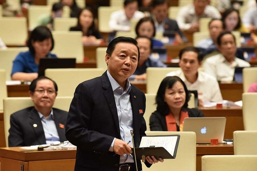 Bộ trưởng Bộ Tài nguyên và Môi trường Trần Hồng Hà 0413-hong-ha