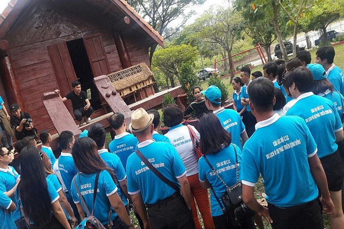 Du lịch cộng đồng - “Đòn bẩy” phát triển kinh tế cho đồng bào dân tộc thiểu số Gia Lai du lich cong dong don bay phat trien kinh te cho dong bao dan toc thieu so gia lai