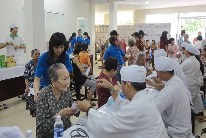 Bảo hiểm Xã hội Việt Nam nỗ lực hướng tới đảm bảo an sinh xã hội bền vững bao hiem xa hoi viet nam no luc huong toi dam bao an sinh xa hoi ben vung