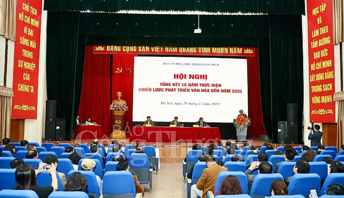 van hoa duoc chu trong hon truoc suc ep tang truong kinh te