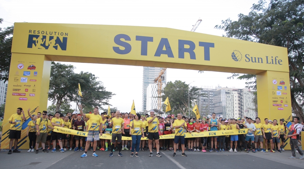 Resolution Run 2019- Trao tặng 100 triệu đồng cho bệnh nhân đái tháo đường resolution run 2019 trao tang 100 trieu dong cho benh nhan dai thao duong