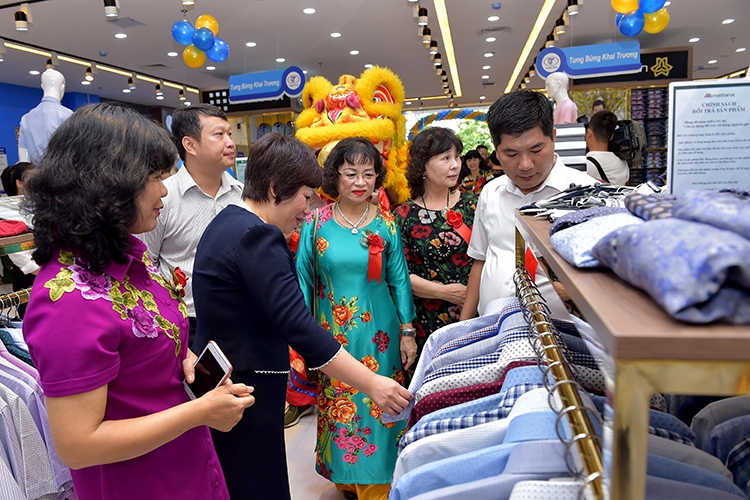 Trung tâm Thời trang Vinatex: Quy tụ những thương hiệu Made in Vietnam uy tín