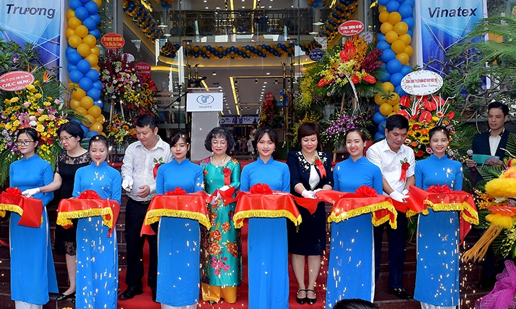 Trung tâm Thời trang Vinatex: Quy tụ những thương hiệu Made in Vietnam uy tín