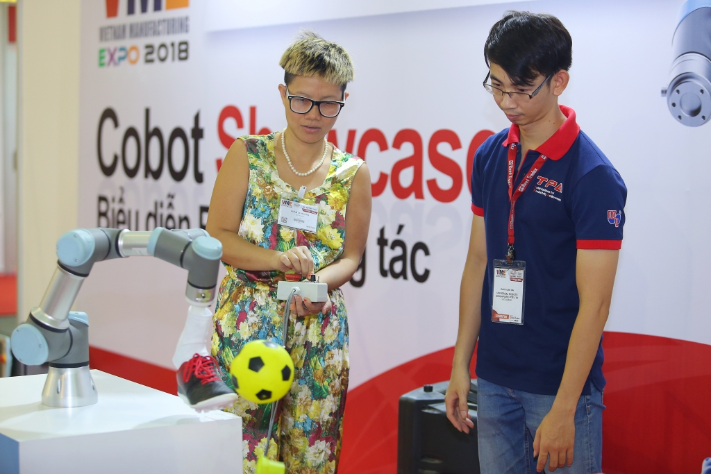 Universal Robots nhắm tới thị trường tự động hóa đầy tiềm năng tại Việt Nam universal robots nham toi thi truong tu dong hoa day tiem nang tai viet nam