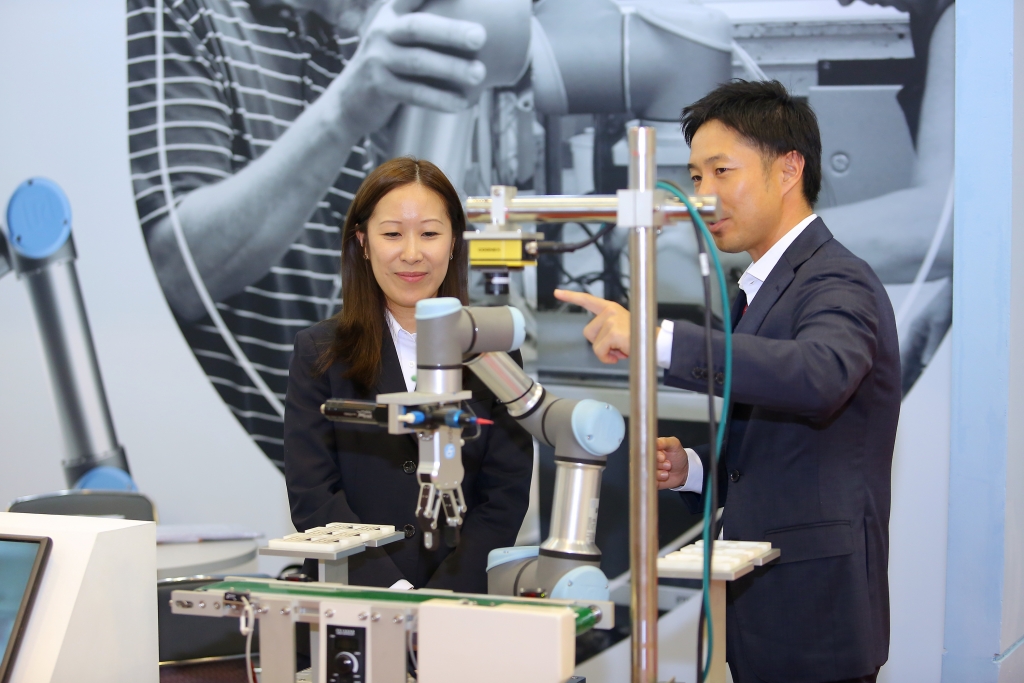 Universal Robots nhắm tới thị trường tự động hóa đầy tiềm năng tại Việt Nam universal robots nham toi thi truong tu dong hoa day tiem nang tai viet nam