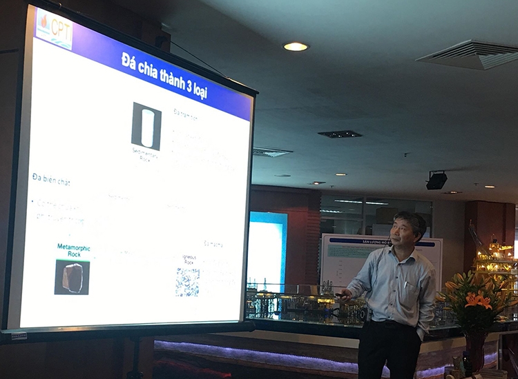 30 năm dầu khí từ đá móng: câu chuyện và những con số 30 nam dau khi tu da mong cau chuyen va nhung con so