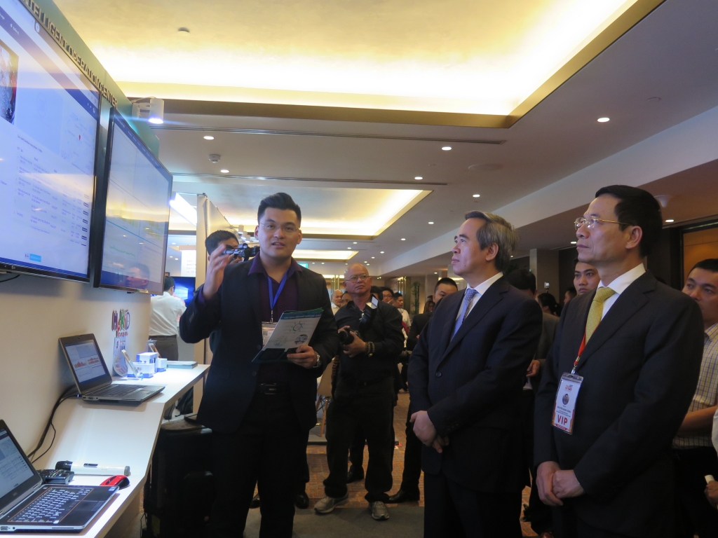 Viettel mang đến Smart IoT Việt Nam 2018 nhiều giải pháp hướng đến xây dựng xã hội an toàn, thông minh viettel mang den smart iot viet nam 2018 nhieu giai phap huong den xay dung xa hoi an toan thong minh