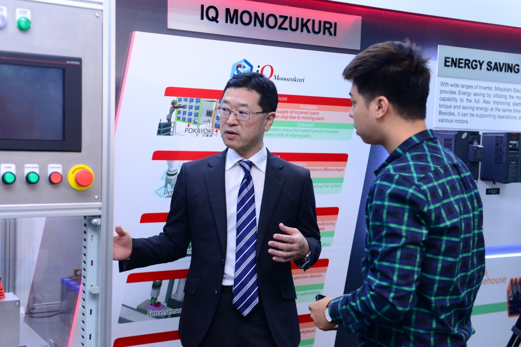 Nhà máy thông minh Mitsubishi Electric: Kết hợp hài hòa con người, robot và trí tuệ nhân tạo nha may thong minh mitsubishi electric ket hop hai hoa con nguoi robot va tri tue nhan tao