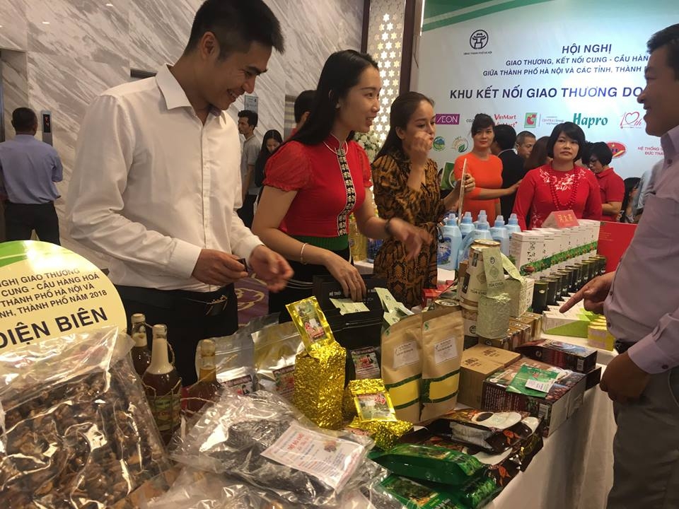 Tăng cường kết nối giao thương giữa Hà Nội với các tỉnh, thành phố tang cuong ket noi giao thuong giua ha noi voi cac tinh thanh pho