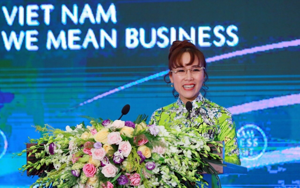 bloomberg vinh danh doanh nhan viet trong top 50 nha lanh dao tieu bieu toan cau
