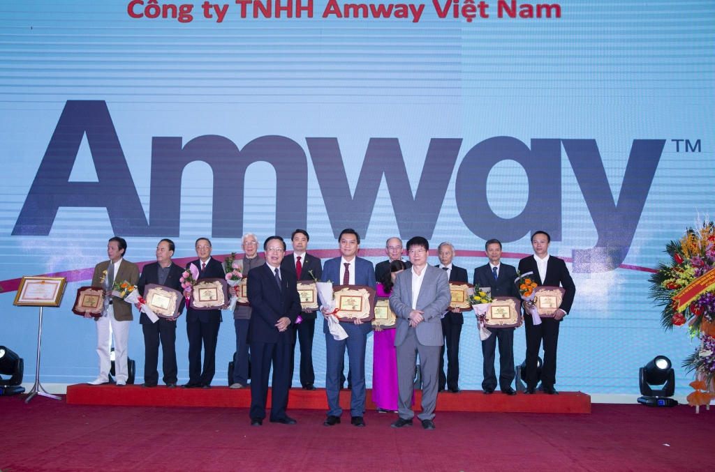 Amway Việt Nam được vinh danh vì những đóng góp trong giáo dục chăm sóc sức khỏe cộng đồng amway viet nam duoc vinh danh vi nhung dong gop trong giao duc cham soc suc khoe cong dong