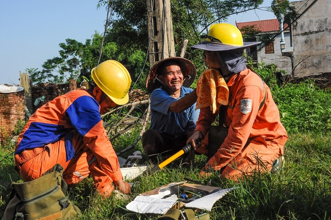 PC Bắc Ninh đảm bảo cấp điện an toàn, ổn định trong mùa nắng nóng 2019 pc bac ninh dam bao cap dien an toan on dinh trong mua nang nong 2019