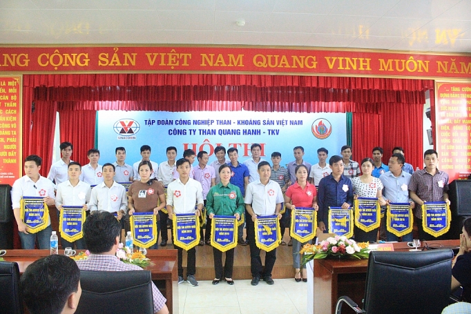 Than Quang Hanh tổ chức Hội thi An toàn vệ sinh viên giỏi năm 2019 than quang hanh to chuc hoi thi an toan ve sinh vien gioi nam 2019