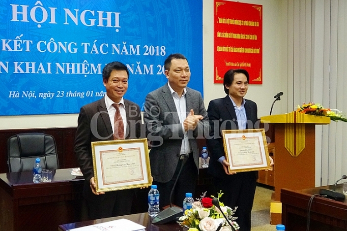 Cục Hóa chất: Điểm sáng trong cải cách thủ tục hành chính cuc hoa chat diem sang trong cai cach thu tuc hanh chinh