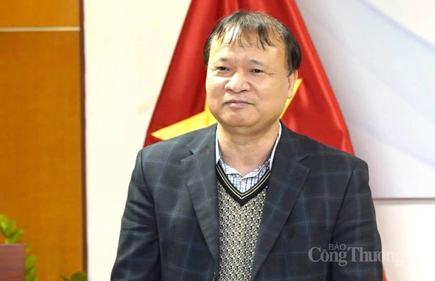 Thứ trưởng Đỗ Thắng Hải nêu ý kiến tại hội nghị Thứ trưởng Đỗ Thắng Hải nêu ý kiến tại hội nghị