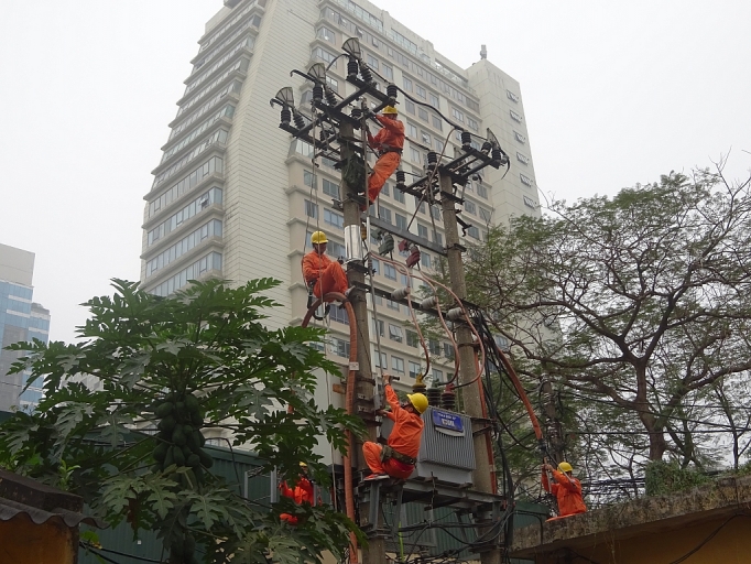 evn hanoi ron rang nhieu cong trinh ngay nhung ngay dau xuan 2019