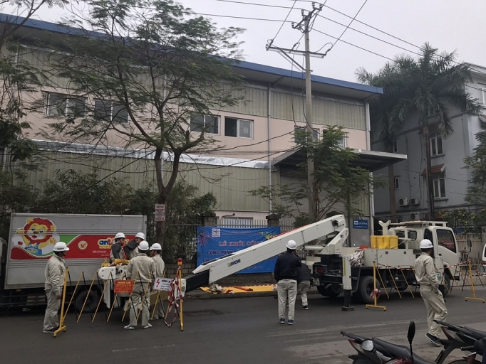 evn hanoi ron rang nhieu cong trinh ngay nhung ngay dau xuan 2019