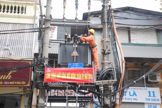 evn hanoi ron rang nhieu cong trinh ngay nhung ngay dau xuan 2019