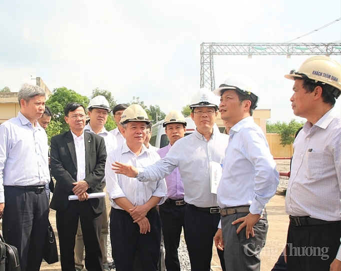 Bộ trưởng Trần Tuấn Anh: Nghị quyết 55 giải quyết bài toán cân đối cung cầu năng lượng bo truong tran tuan anh nghi quyet 55 giai quyet bai toan can doi cung cau nang luong