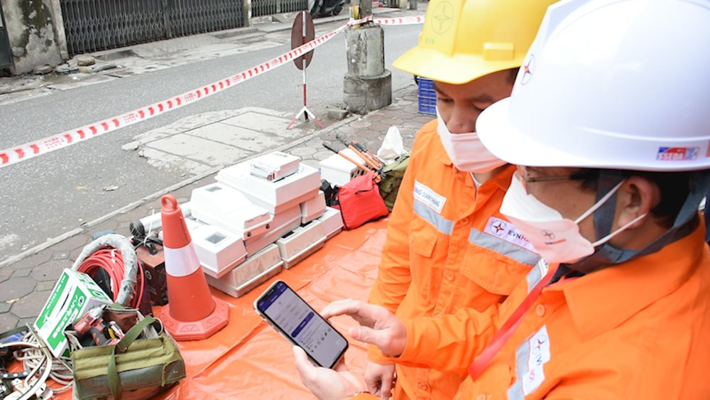 EVNHANOI phát triển ứng dụng phục vụ công tác hiện trường EVNHANOI phát triển ứng dụng phục vụ công tác hiện trường