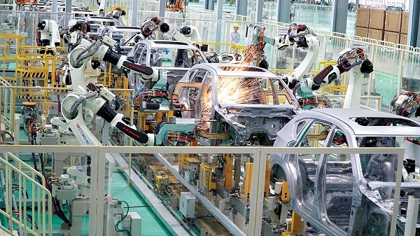 Ngành Cơ khí đóng vai trò là ngành công nghiệp “xương sống”, là nền tảng và là động lực thúc đẩy các ngành công nghiệp khác phát triển