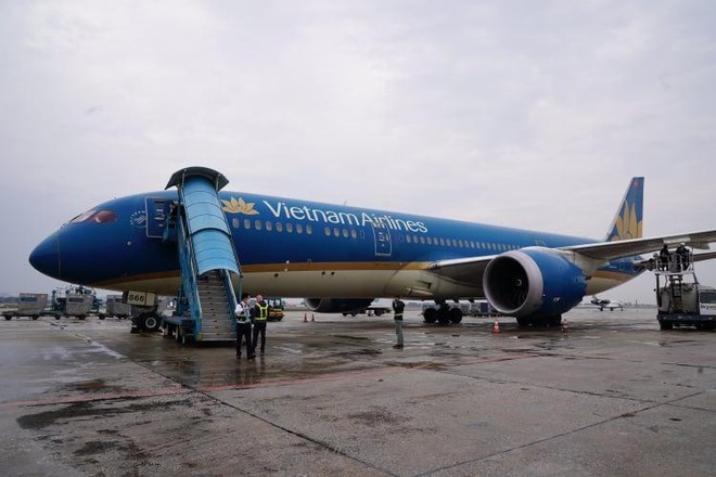 Một máy bay của Vietnam Airlines bị lõm vỏ nhưng không được phát hiện kịp thời