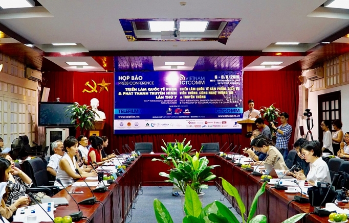 Vietnam ICT Comm 2019: Hứa hẹn nhiều sản phẩm và công nghệ mới vietnam ict comm 2019 hua hen co nhieu san pham va cong nghe moi