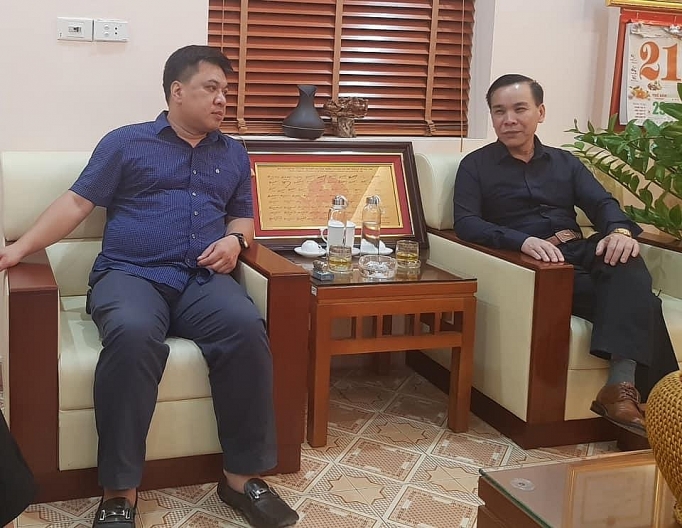Bộ Công Thương hỗ trợ Bắc Giang quảng bá vải thiều trực tuyến sang thị trường Singapore bo cong thuong ho tro bac giang quang ba vai thieu truc tuyen sang thi truong singapore