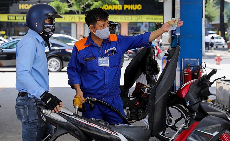 Xăng dầu tăng giá nhẹ Xăng dầu tăng giá nhẹ