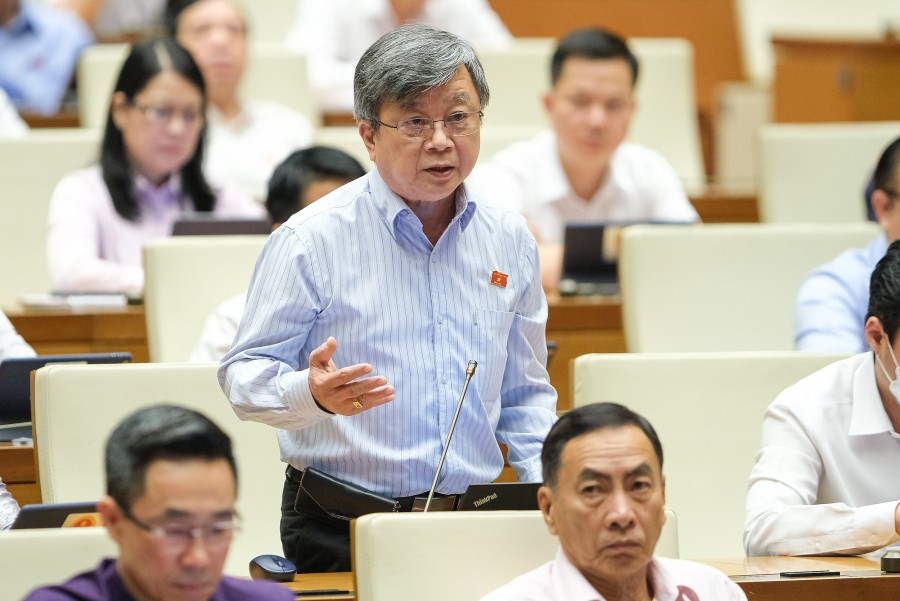 (CẬP NHẬT LIÊN TỤC): Phiên chất vấn Bộ trưởng Tài chính và Thống đốc Ngân hàng