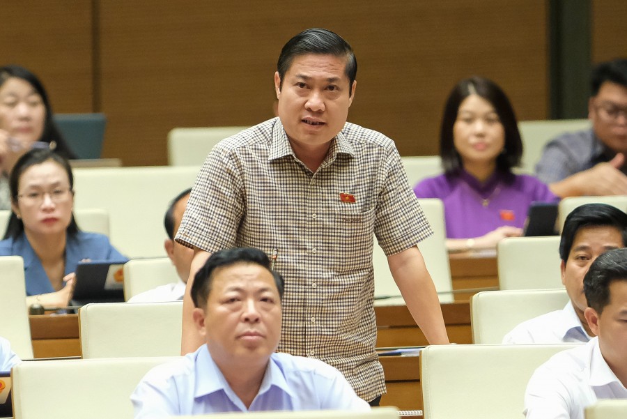 (CẬP NHẬT LIÊN TỤC): Phiên chất vấn Bộ trưởng Tài chính và Thống đốc Ngân hàng