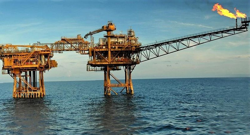 Dự thảo Luật cần được sửa đổi theo hướng khuyến khích minh bạch thông tin, phù hợp với các cam kết của Việt Nam trong các hiệp định, thỏa thuận quốc tế nhằm sử dụng nguồn tài nguyên này hiệu quả, đóng góp lớn hơn vào sự phát triển bền vững quốc gia Dự thảo Luật cần được sửa đổi theo hướng khuyến khích minh bạch thông tin, phù hợp với các cam kết của Việt Nam trong các hiệp định, thỏa thuận quốc tế nhằm sử dụng nguồn tài nguyên này hiệu quả, đóng góp lớn hơn vào sự phát triển bền vững quốc gia