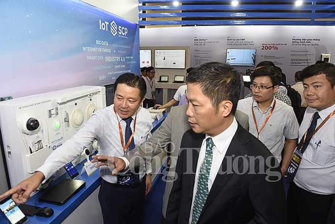 Sẵn sàng vượt qua thách thức để nắm bắt cơ hội, nhanh chóng bước lên con tàu 4.0 san sang vuot qua thach thuc de nam bat co hoi nhanh chong buoc len con tau 40