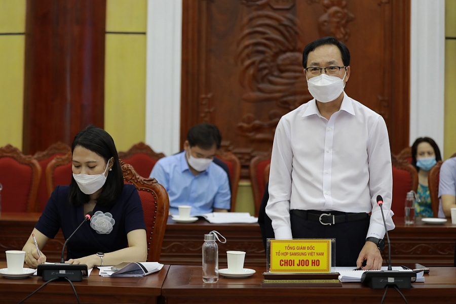 Tổng giám đốc Samsung Việt Nam Choi Joo Ho