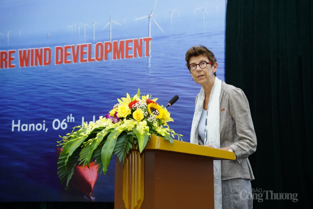 Đại sứ Na Uy tại Việt Nam Grete Lochen Đại sứ Na Uy tại Việt Nam Grete Lochen