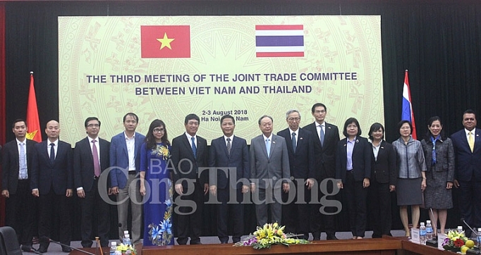 thuong mai viet nam thai lan huong den 20 ty usd vao nam 2020