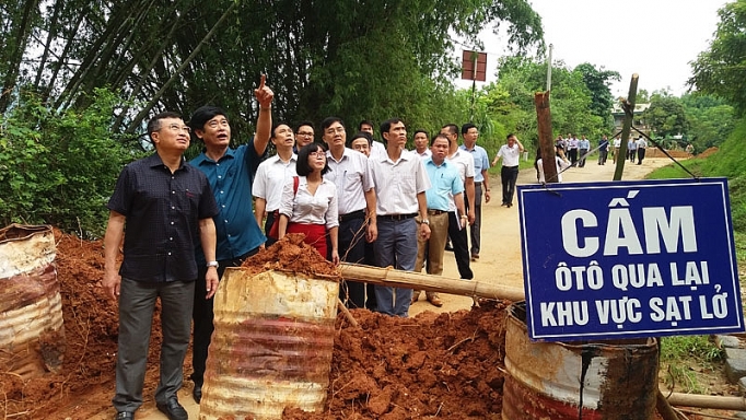 Rà soát kỹ từng địa bàn, triển khai các phương án ứng phó thiên tai ra soat ky tung dia ban trien khai cac phuong an ung pho thien tai