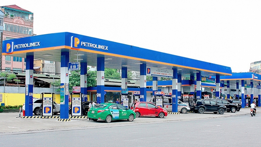 Việc giảm giá bán lẻ xăng dầu này thể hiện trách nhiệm xã hội, sự chia sẻ từ Petrolimex với người dân, doanh nghiệp bị ảnh hưởng bởi dịch bệnh và hỗ trợ các lực lượng trên các phòng tuyến chống dịch Việc giảm giá bán lẻ xăng dầu này thể hiện trách nhiệm xã hội, sự chia sẻ từ Petrolimex với người dân, doanh nghiệp bị ảnh hưởng bởi dịch bệnh và hỗ trợ các lực lượng trên các phòng tuyến chống dịch