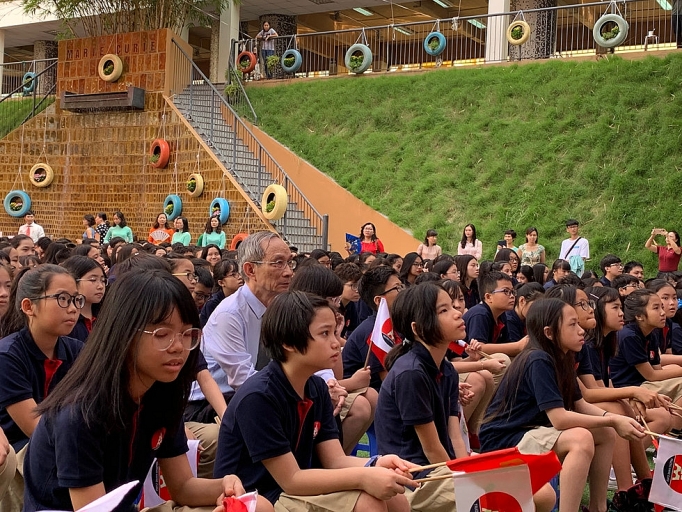khai giang khong tha bong bay huong ung phong trao chong rac thai nhua