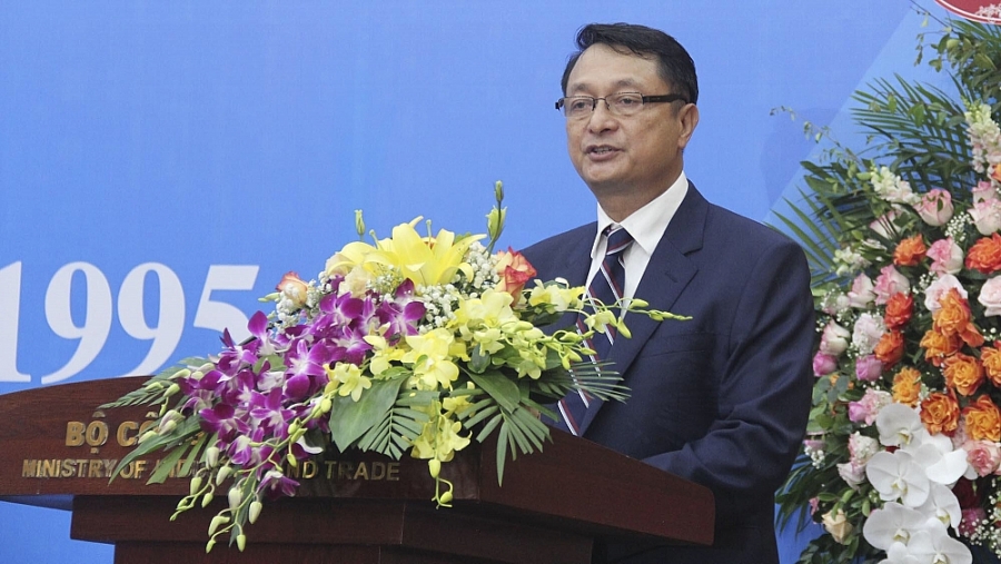 undefined 4948-img-2985