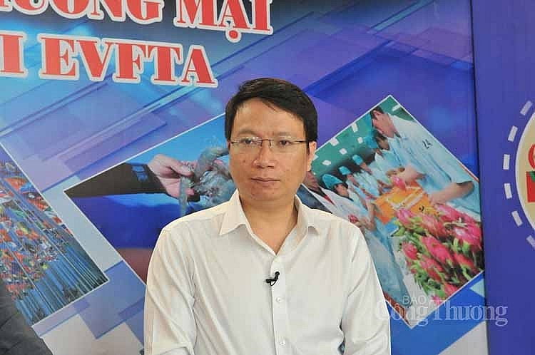 4622-le-trieu-dung-copy