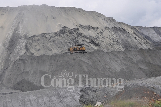 Dứt điểm giải quyết tồn đọng, bàn giải pháp gỡ khó cho doanh nghiệp hóa chất dut diem giai quyet ton dong ban giai phap go kho cho doanh nghiep hoa chat