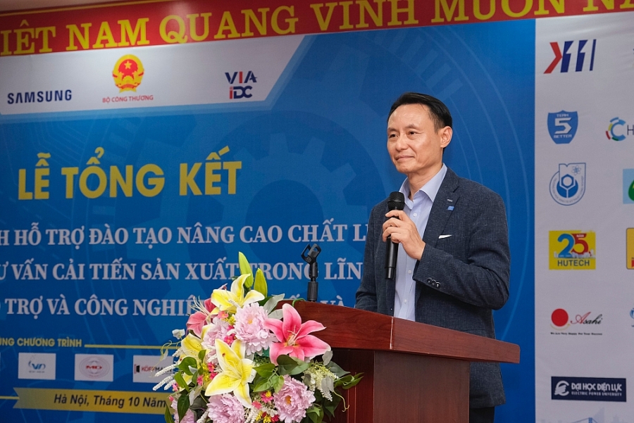 5401-z2105520889306-0f999c833804ebd92b76beb58e725166