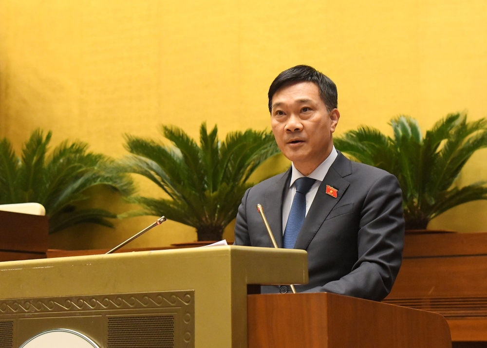 Chủ nhiệm Ủy ban Kinh tế của Quốc hội Vũ Hồng Thanh trình bày Báo cáo thẩm tra về dự kiến kế hoạch cơ cấu lại nền kinh tế giai đoạn 2021 - 2025 Chủ nhiệm Ủy ban Kinh tế của Quốc hội Vũ Hồng Thanh trình bày Báo cáo thẩm tra về dự kiến kế hoạch cơ cấu lại nền kinh tế giai đoạn 2021 - 2025