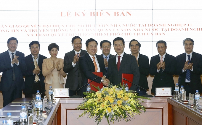 ban giao vnpt va mobifone ve uy ban quan ly von nha nuoc