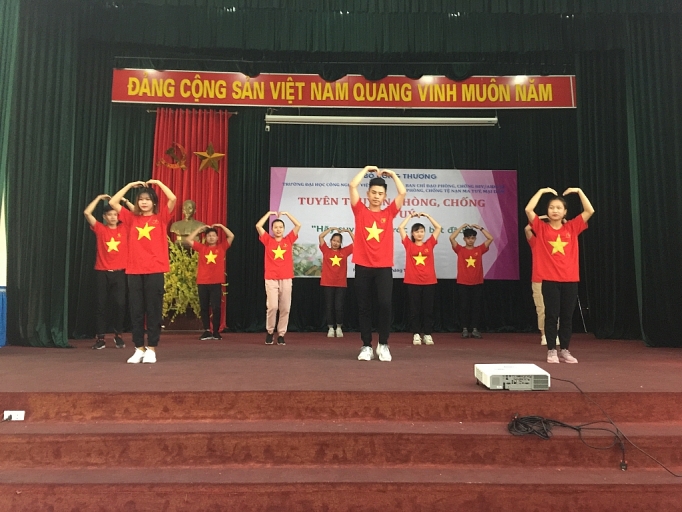 bo cong thuong da chu dong day manh cong tac tuyen truyen phong chong ma tuy