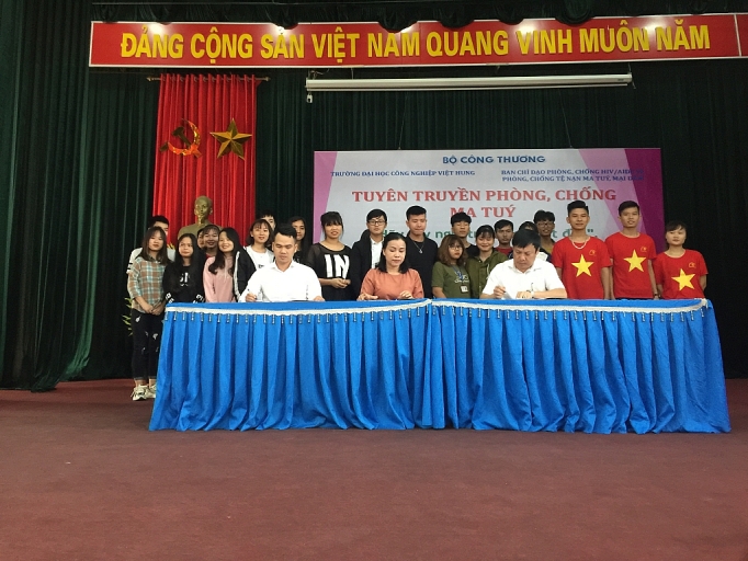 bo cong thuong da chu dong day manh cong tac tuyen truyen phong chong ma tuy