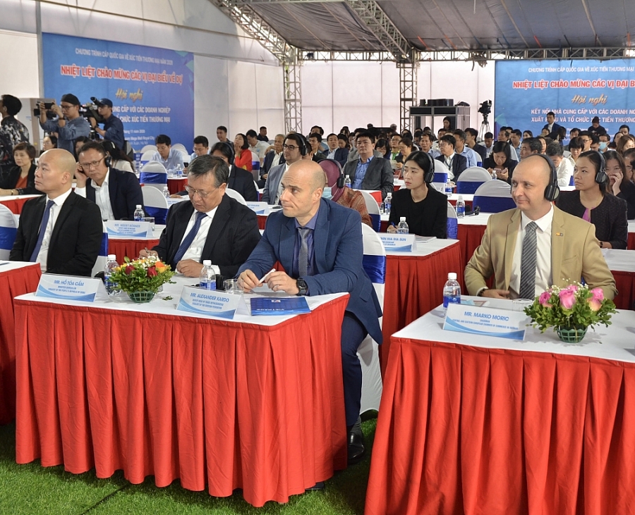 undefined 5833-unnamed