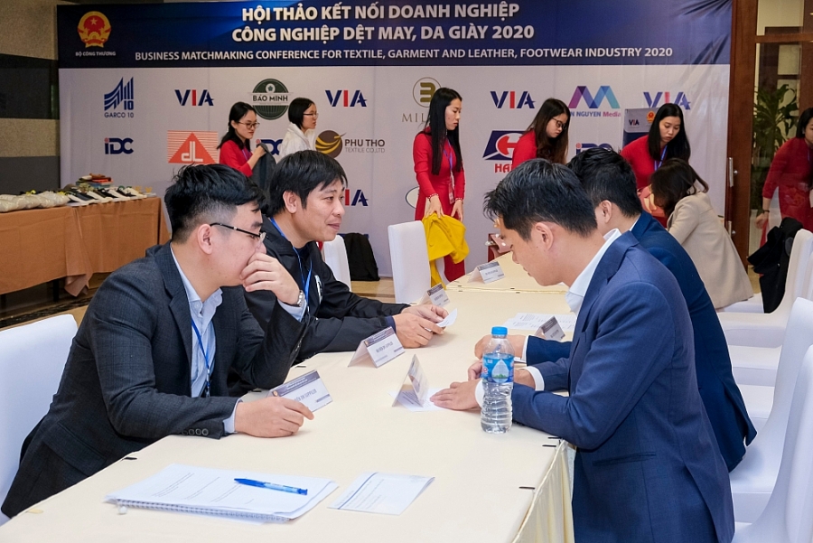 3757-z2210924216427-ae7c86244aa81888428b333145ebc882